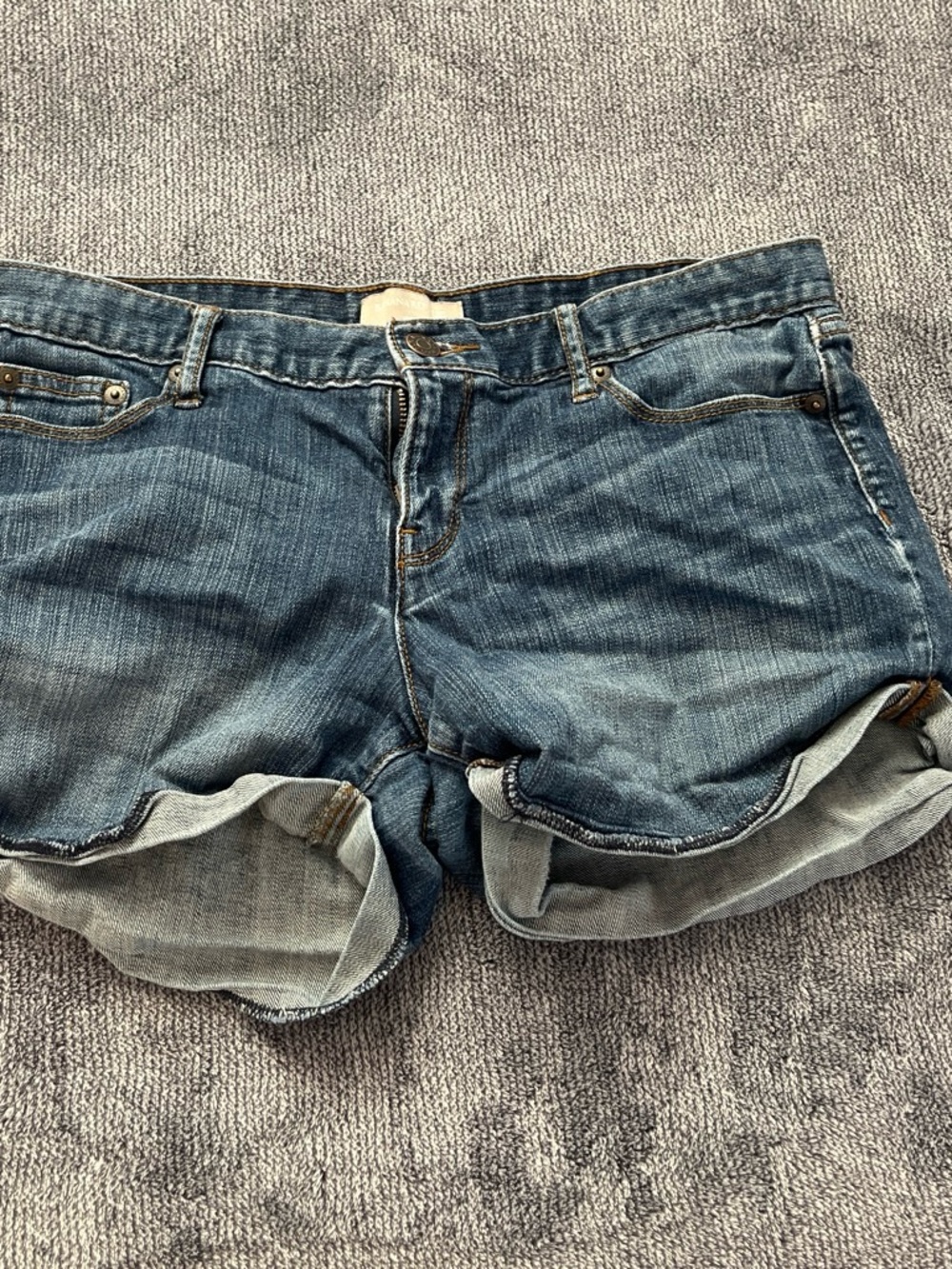 Banana Republic Rolled-Hem Denim Shorts - Blue Wash